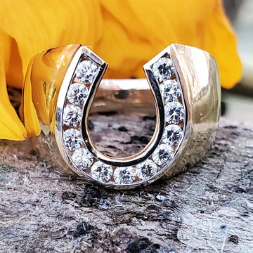 14k Yellow Gold 1 CTW Diamond Horse Shoe Ring  DGR-23283